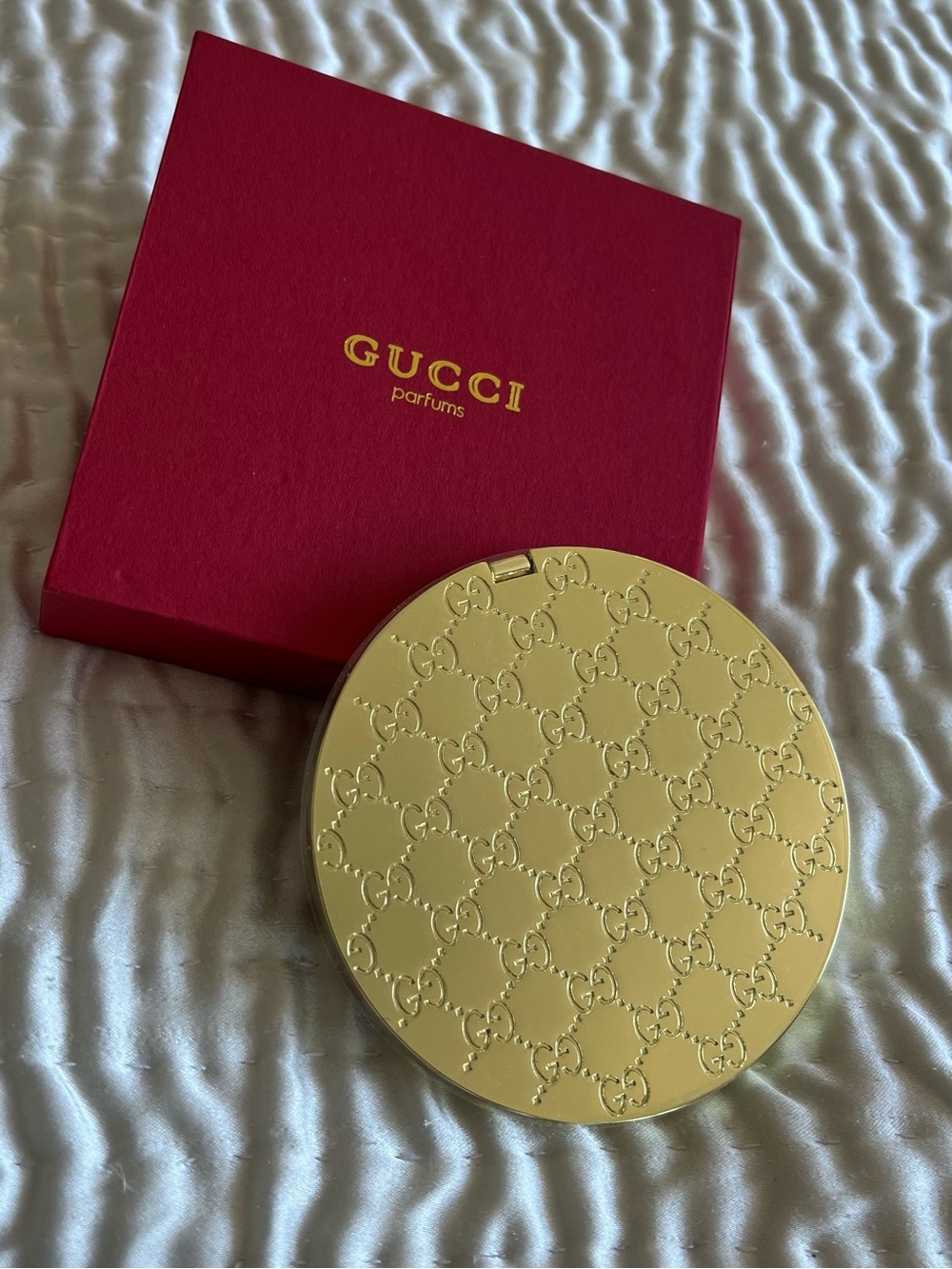 Gucci Gold monogram Embossed Compact mirror with gift box